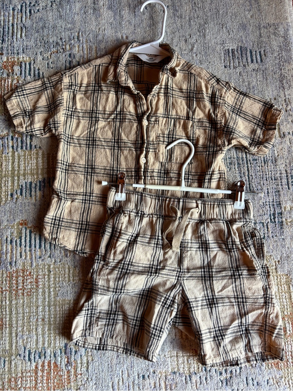 H&M Beige and Black Plaid Short Pajama Set